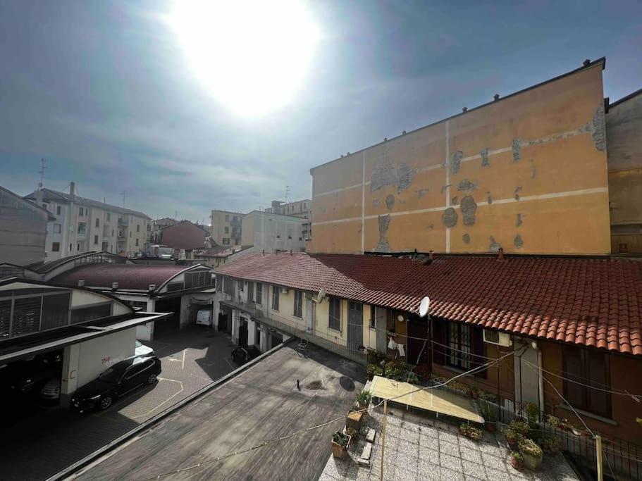 La Regina Delle Locazioni Ai Navigli 1 Apartment Milan Luaran gambar
