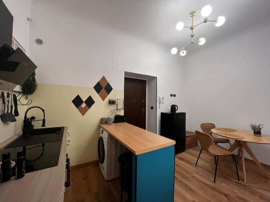 La Regina Delle Locazioni Ai Navigli 1 Apartment Milan Luaran gambar
